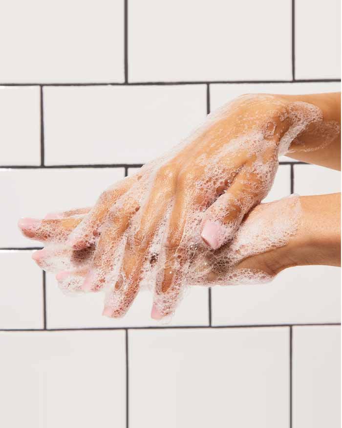 hydrating-foaming-oil-cleanser-3